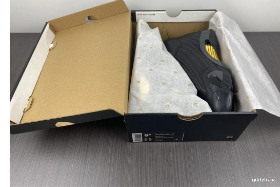 Rep EP 487471-022 14 Defining Jordan - Pack 487471-022 DMP Moments Air Retro 0410